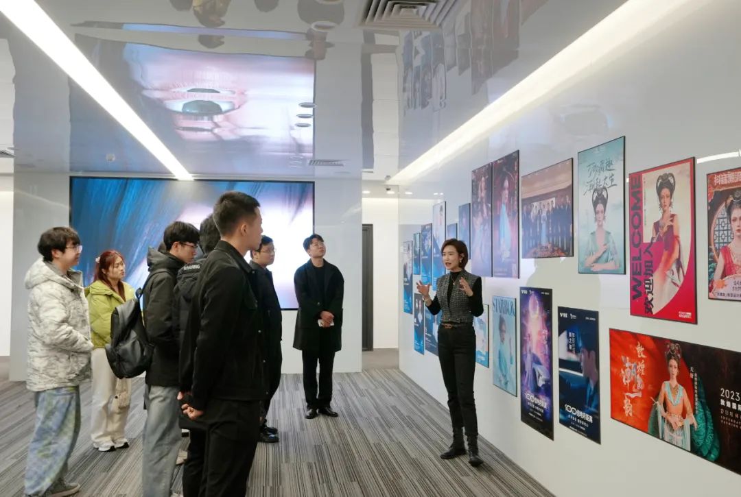 1699858876617148.jpg 640.jpg